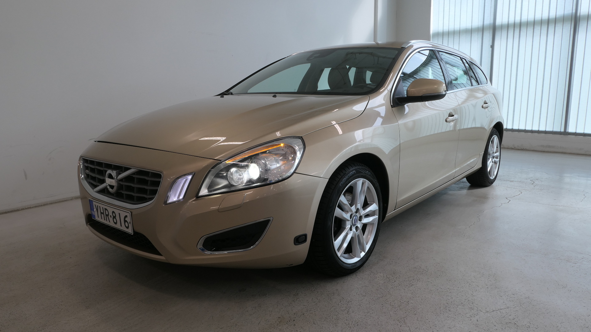 Volvo V60