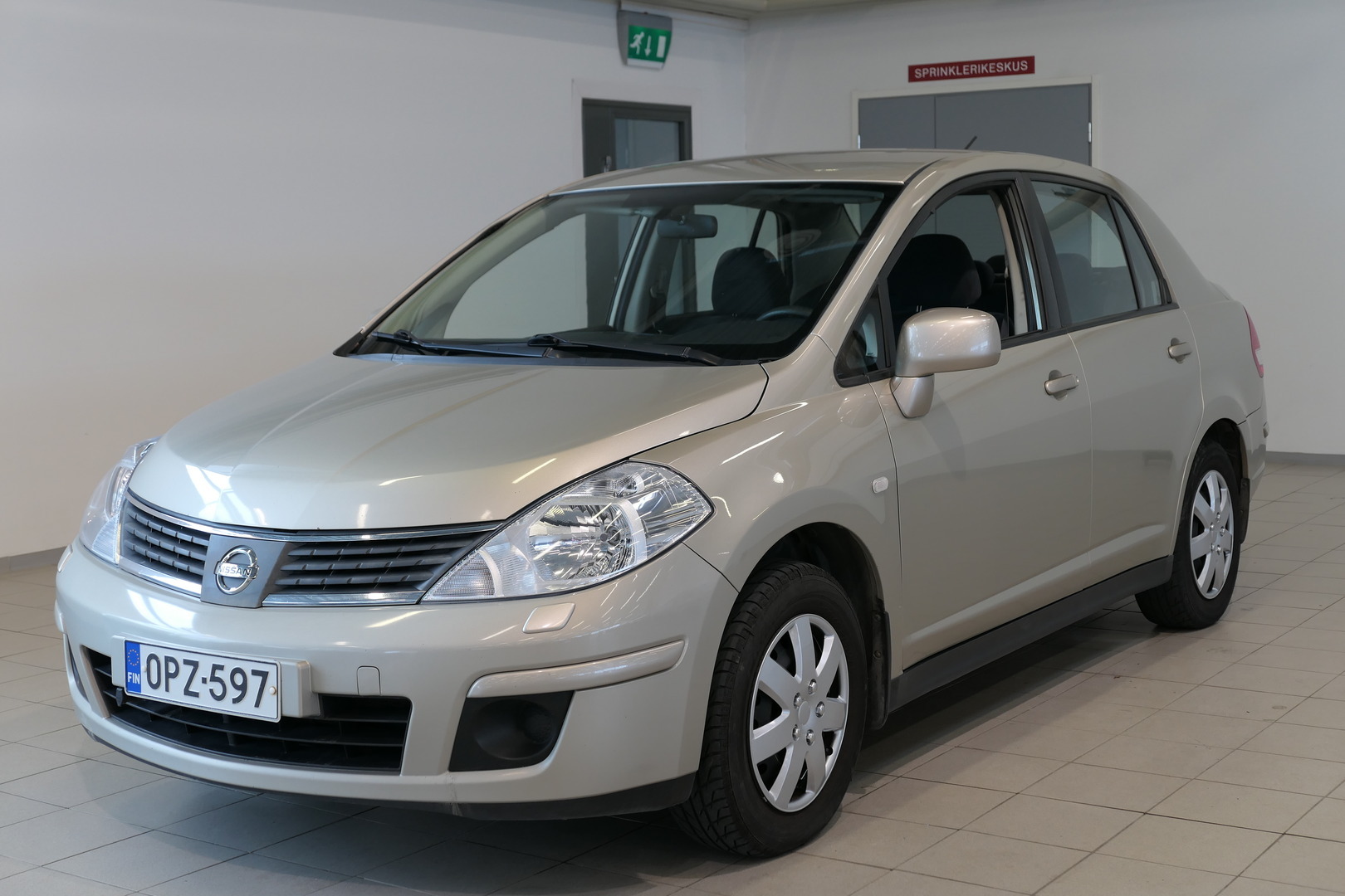 Nissan Tiida