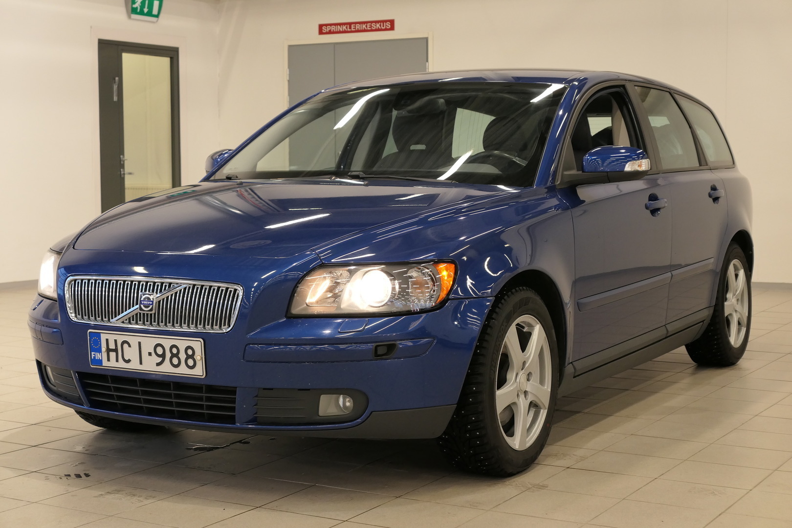 Volvo V50