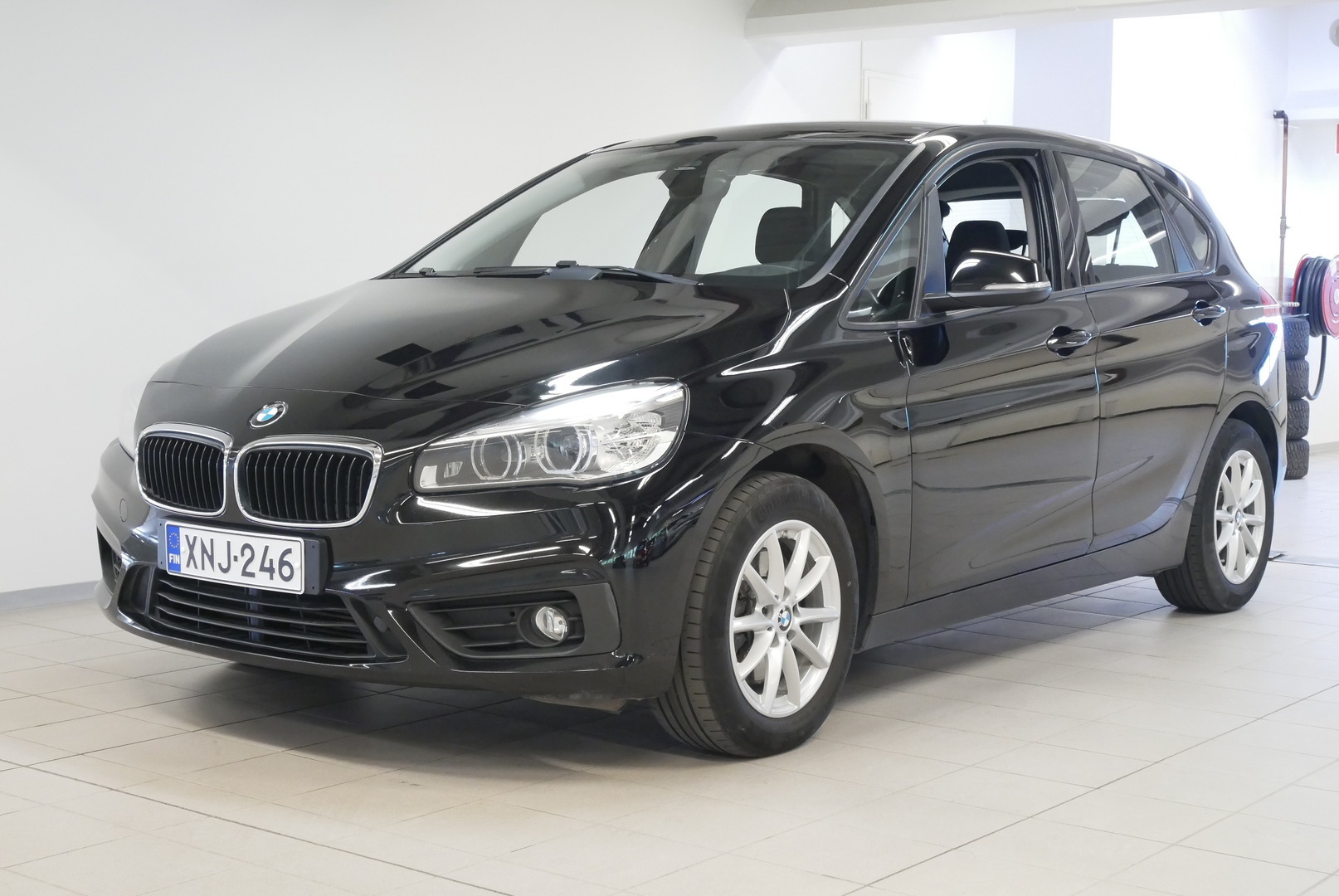 BMW 218
