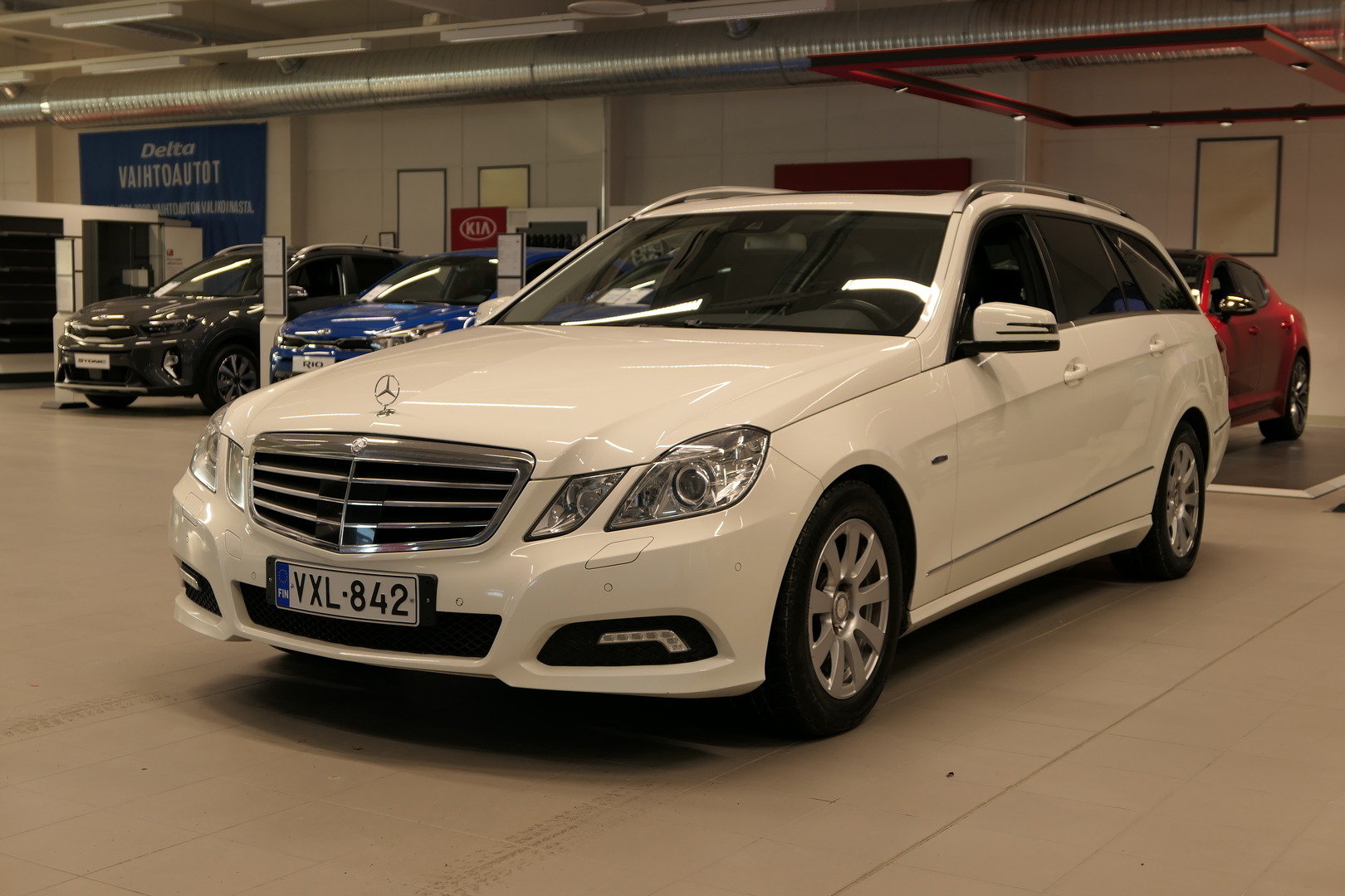 Mercedes-Benz E