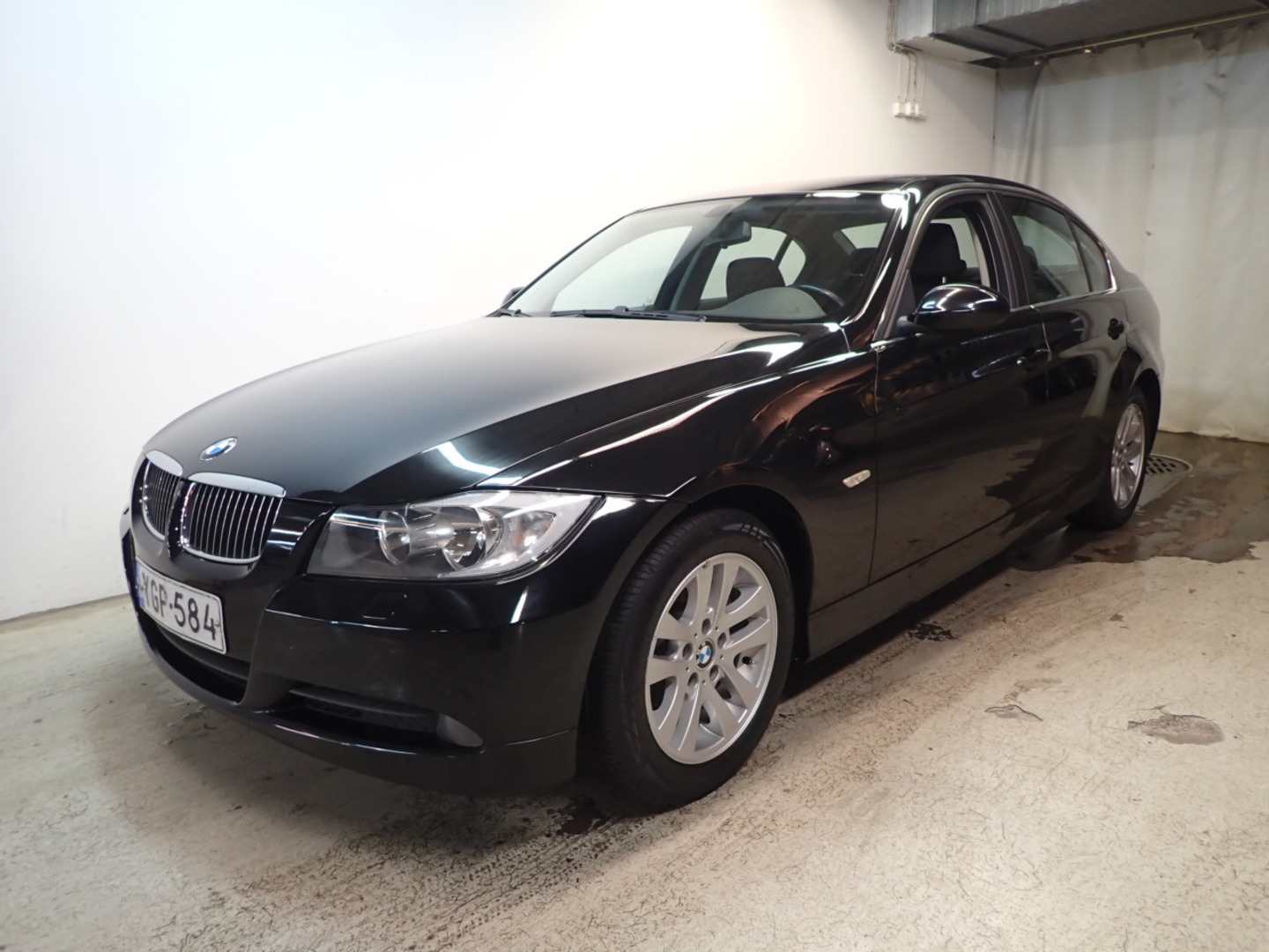 BMW 325