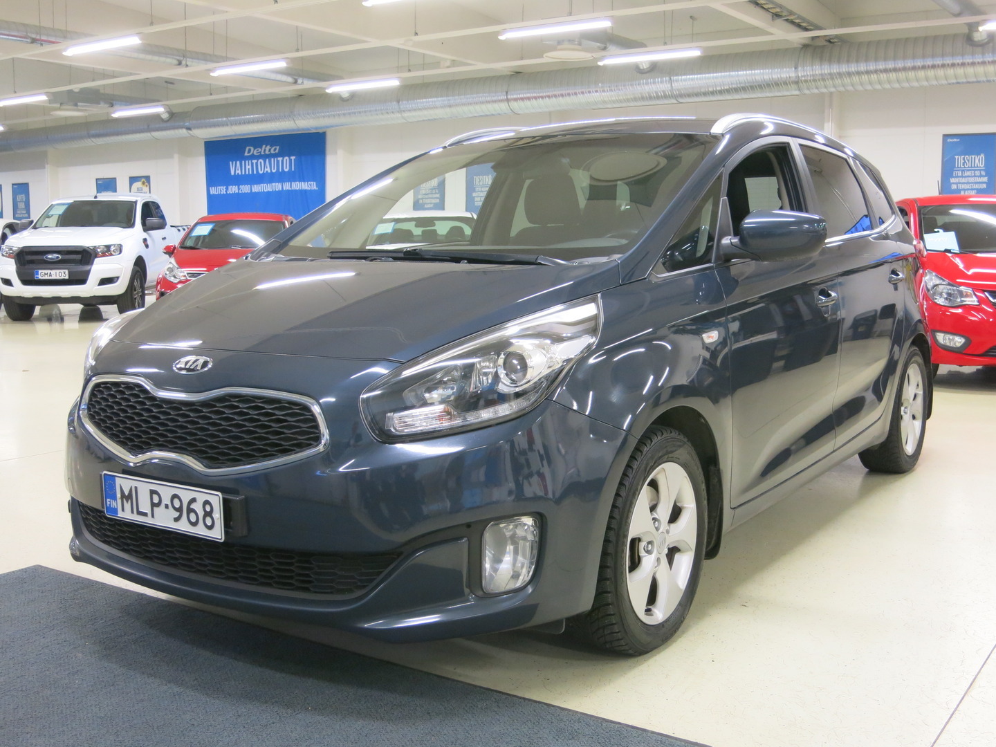 Kia Carens