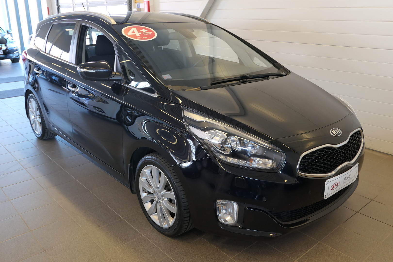 Kia Carens
