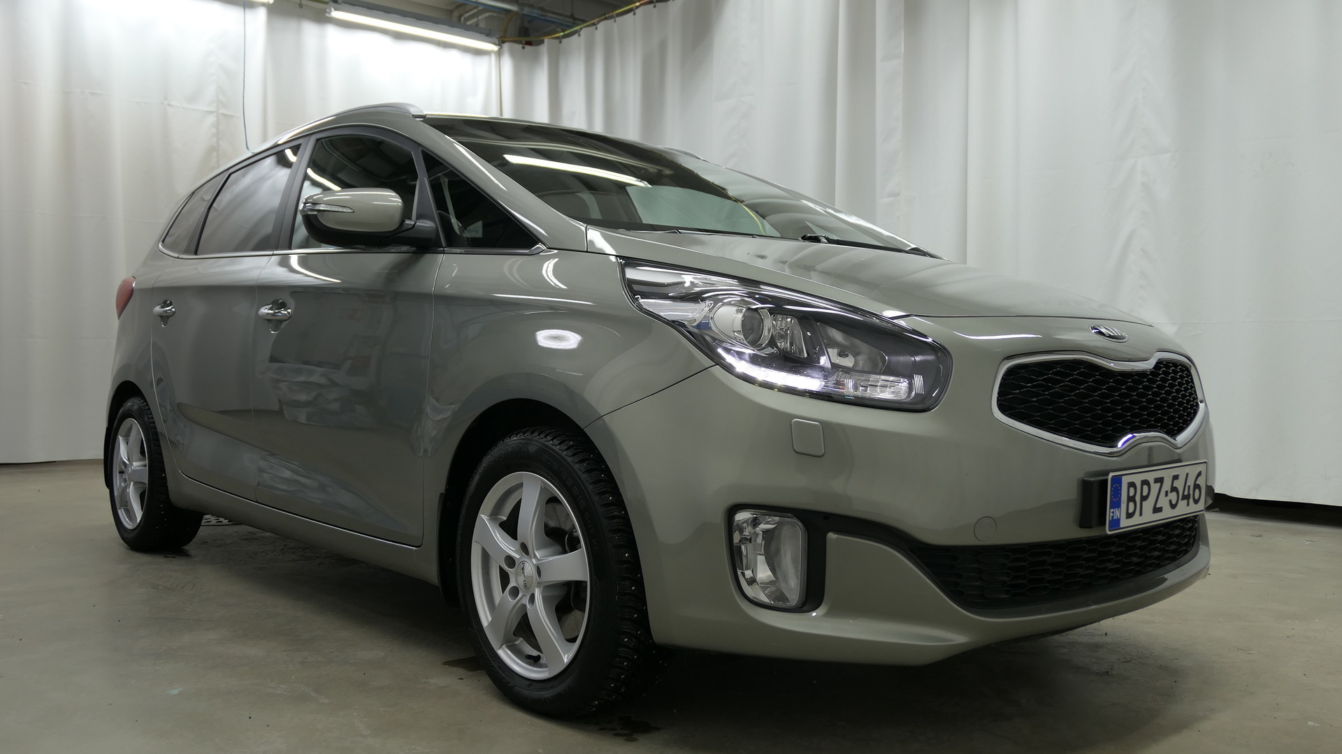 Kia Carens